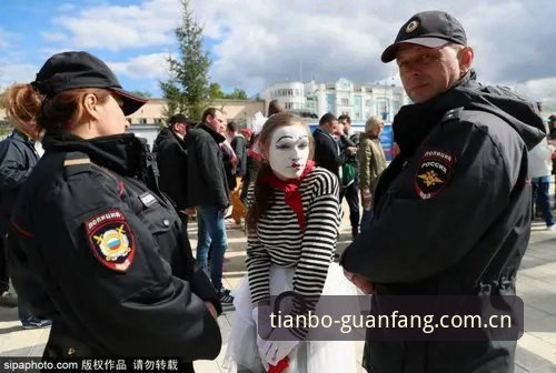 世界杯安保升级指南：天博体育平台带你深度解析英警务人员锐减背后的安保策略